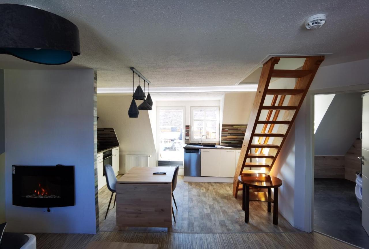 Gemuetliche Dachwohnung Mit Kleiner Oder Grosser Dachterrasse Nebeneinander Wolmirstedt ภายนอก รูปภาพ