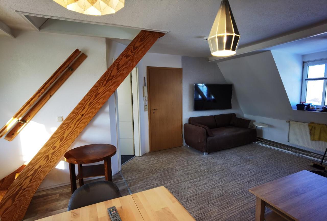Gemuetliche Dachwohnung Mit Kleiner Oder Grosser Dachterrasse Nebeneinander Wolmirstedt ภายนอก รูปภาพ