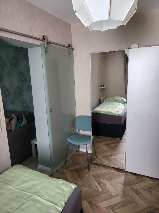 Gemuetliche Dachwohnung Mit Kleiner Oder Grosser Dachterrasse Nebeneinander Wolmirstedt ภายนอก รูปภาพ
