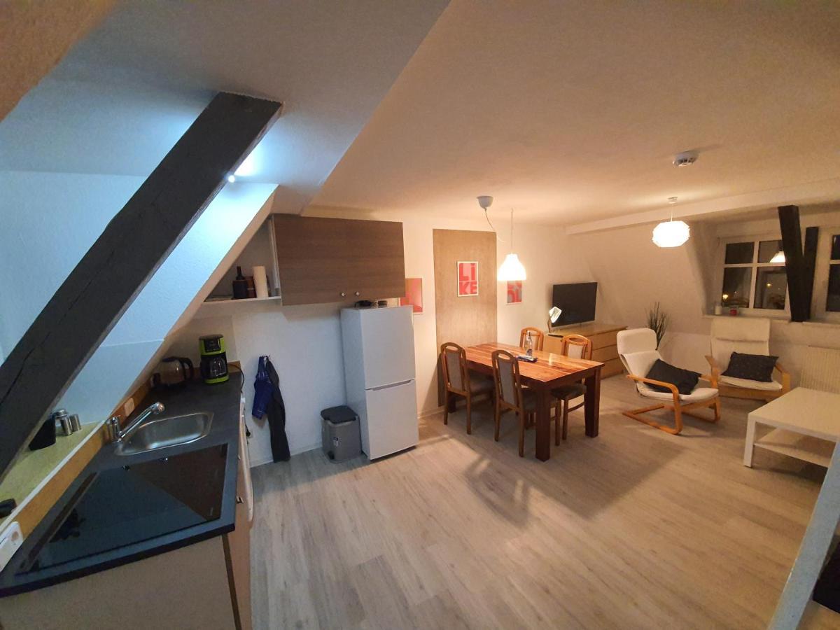 Gemuetliche Dachwohnung Mit Kleiner Oder Grosser Dachterrasse Nebeneinander Wolmirstedt ภายนอก รูปภาพ